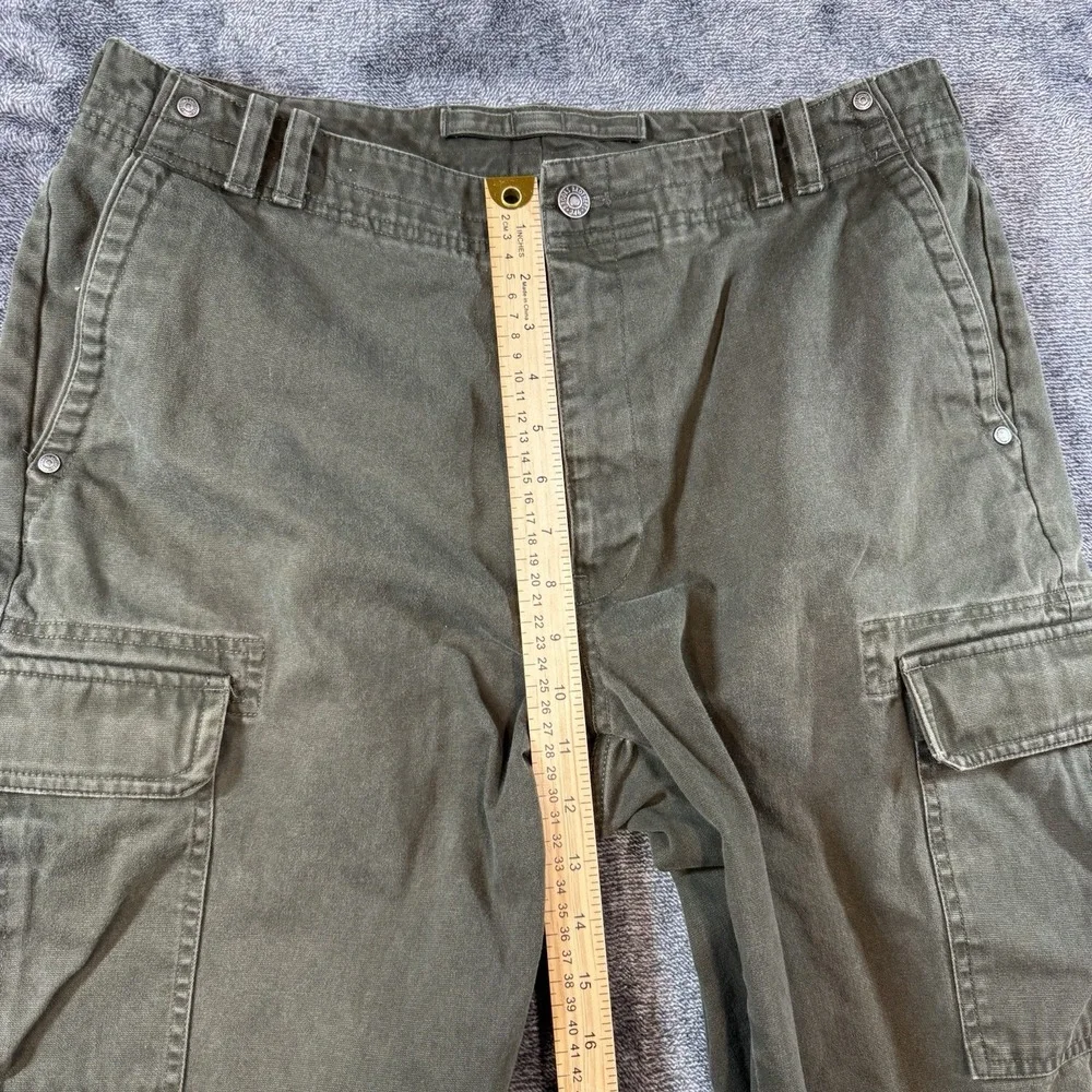 Brooks Brothers  Mens 37x32 Green Utility Cargo Pants